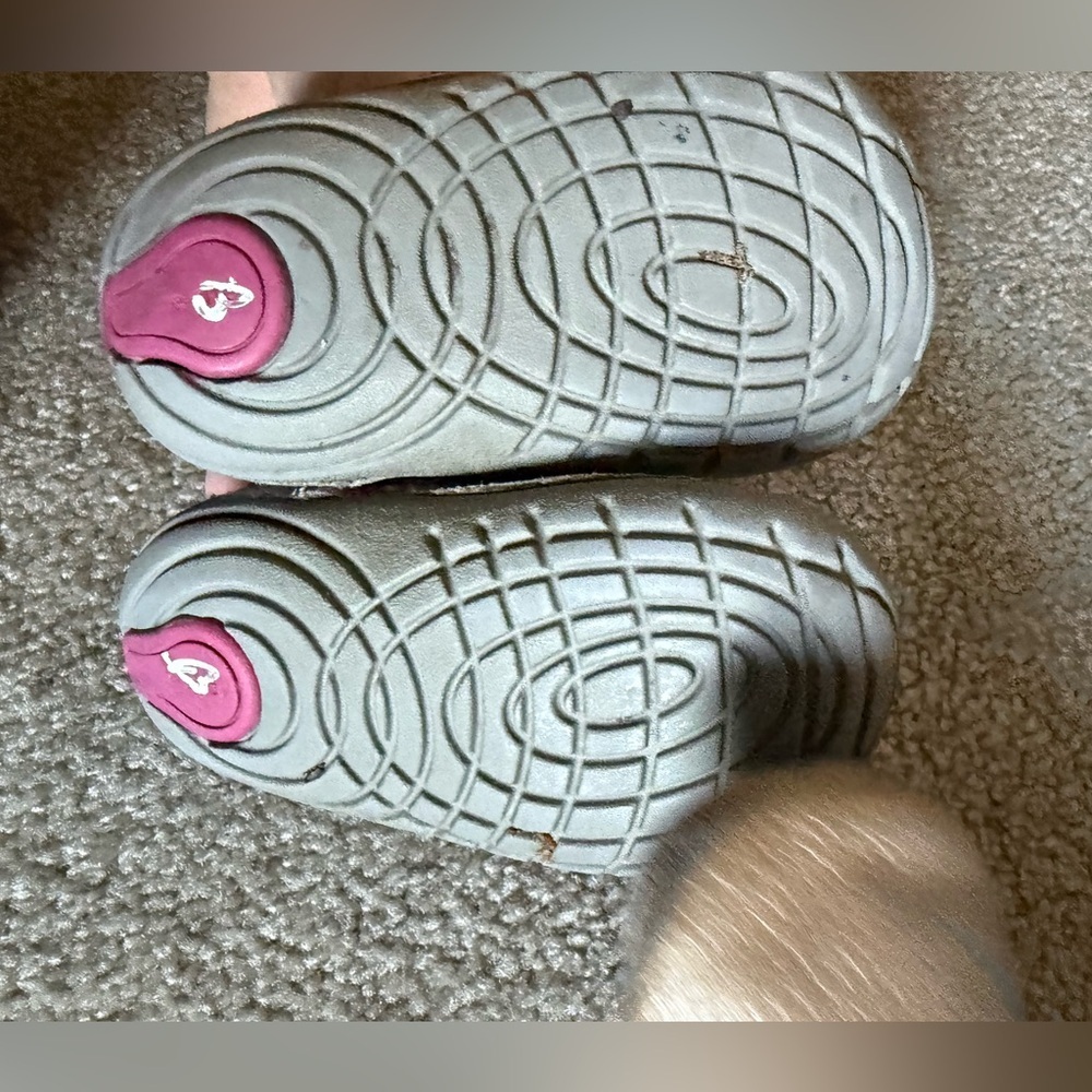 Silver Stride Rite Shoe size 3.5 Adeline 425 Mary Jane Sneaker - Picture 4 of 6